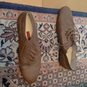 NWT Carolina Herrera new shoes.